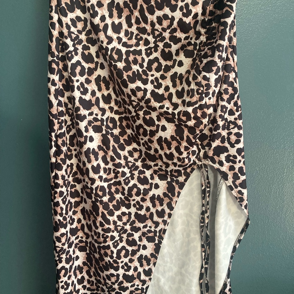 Leopard Print Skirt with Side Slit